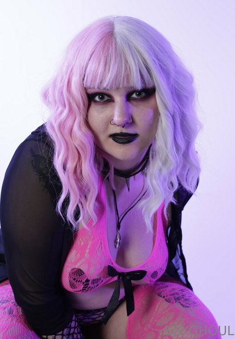 babyghoulbunda nacktheit sexy fotos