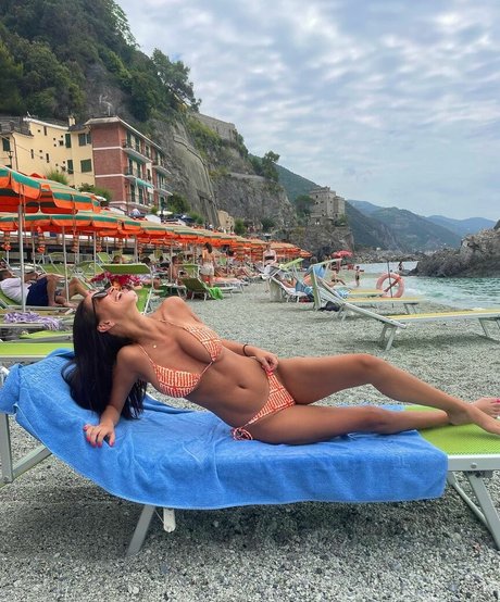 Christina Esposito porno hd archiv