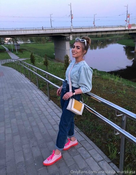 nastya marakuja nackte pornostar galerien