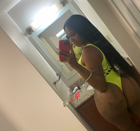 Bubbleazzasia freie nackt galerie