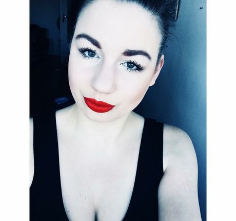 fuzyfruzsina kunst xxx archiv