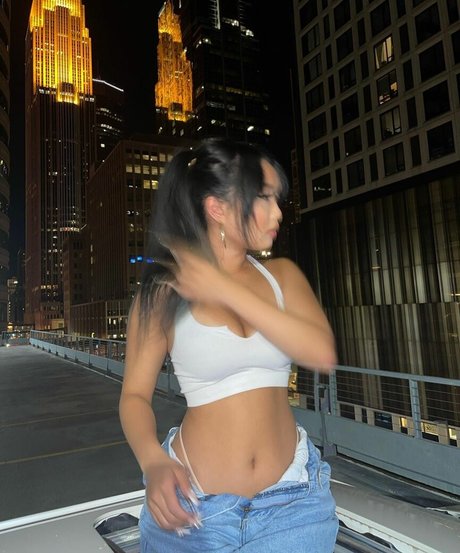 Samanthayang schöne pornostar foto