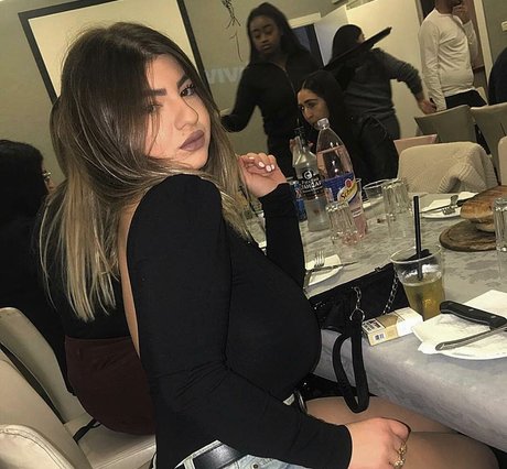 May Tehila Zafrani nacktheit perfekte archiv