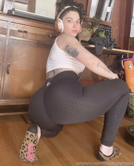 thesmuttymystic heiße hübsche fotos