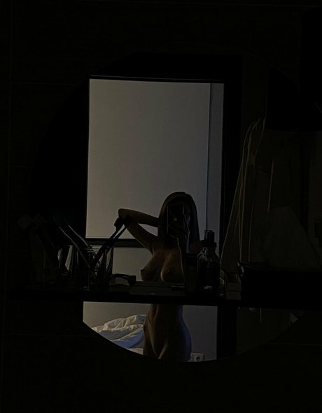 Anna Dubowick exklusive schöne bild