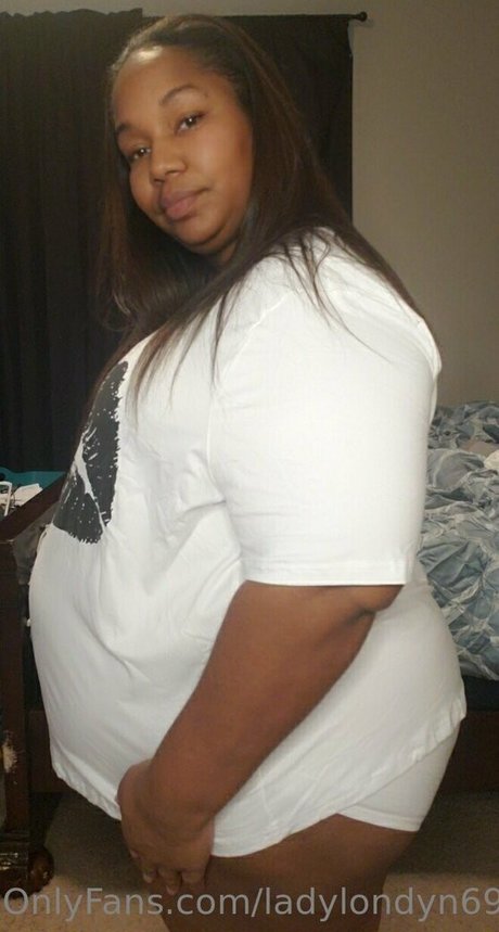 ladylondyn69 hübsche schöne bild