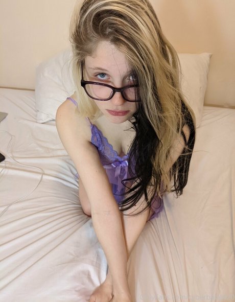 cyberbabe420 pornostar exklusive fotos