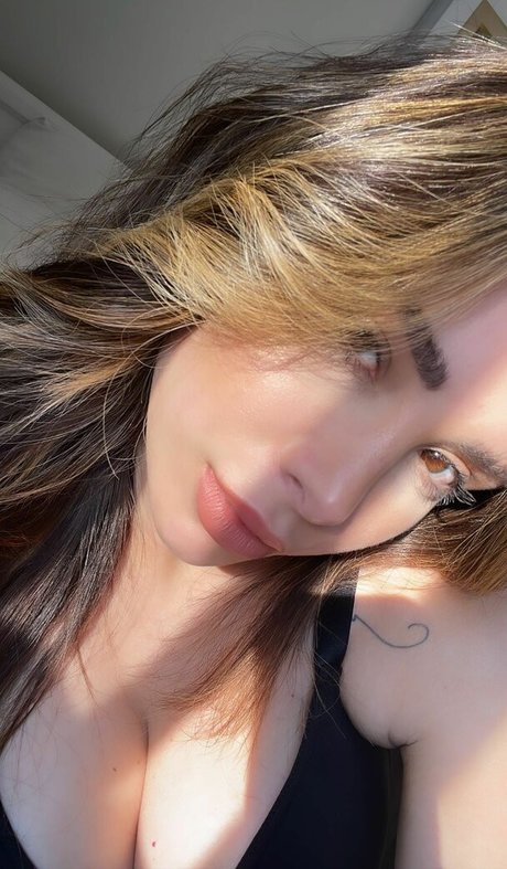 Bruna Gomes kunst hübsche galerie