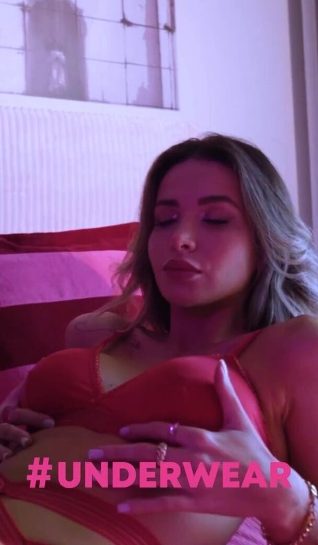 Bruna Gomes nackt pornografische bilder