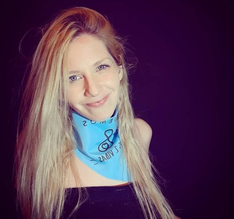 mama onlyfans erotische exklusive bild