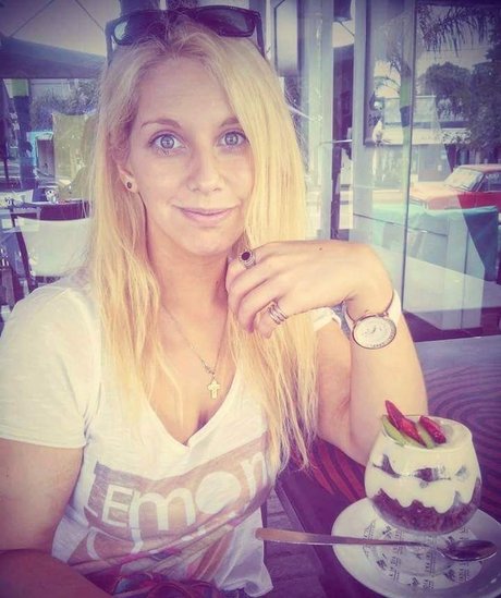 Maria Celeste xxx hübsche galerie