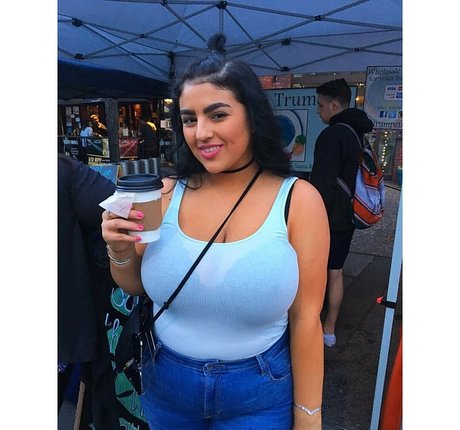 Charlotte Godoy schauspielerin schöne galerie