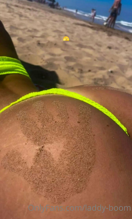 laddy boom beste nackt archiv