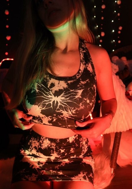 Maya ASMR sexy freie bild