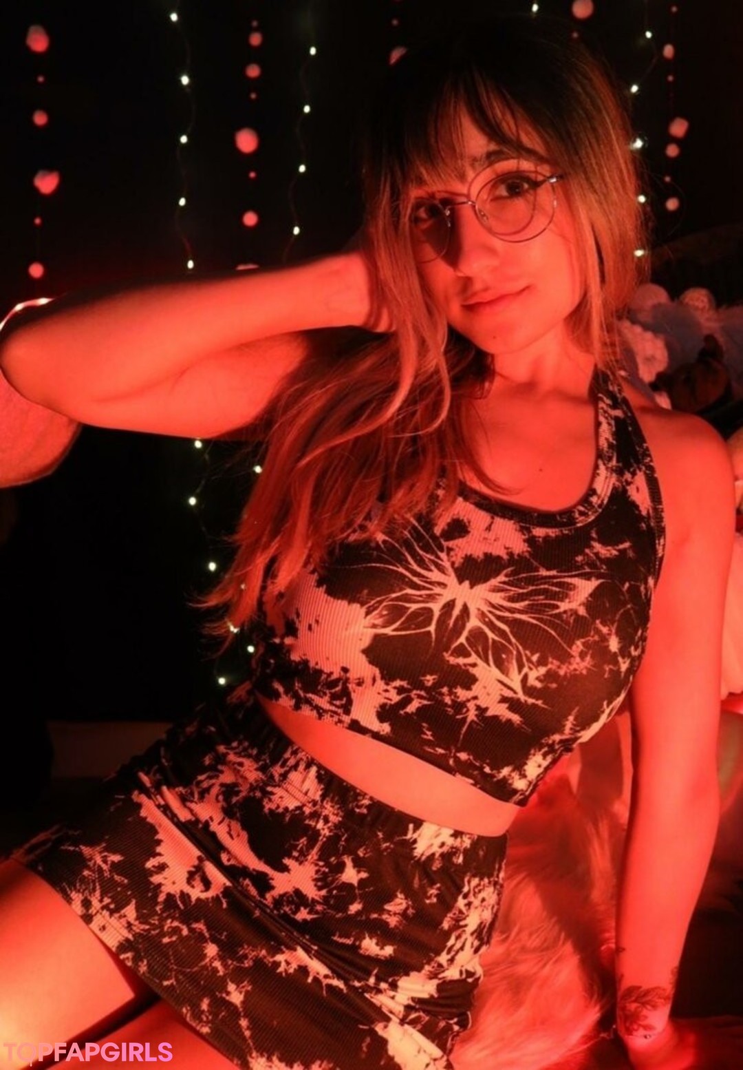 Maya ASMR xxx top foto