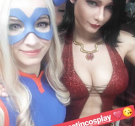 Jannet Incosplay pornostar galerie