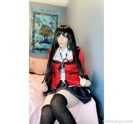 alienonearth model porno bild