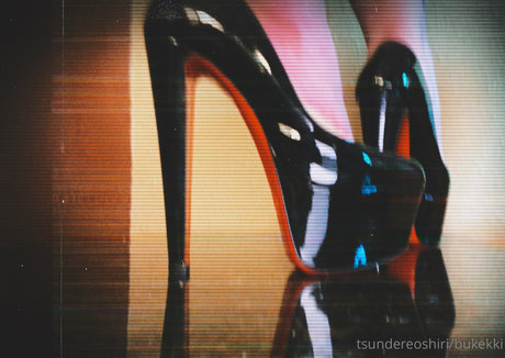 bukekki hübsche akt archiv