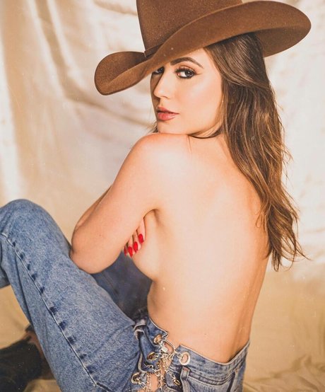 Jana Make model hd bilder