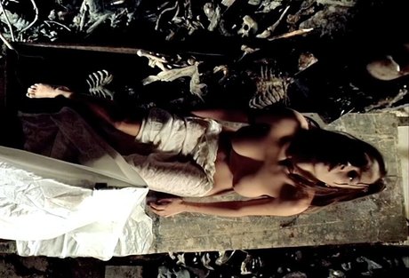 Anna Falchi top kunst foto