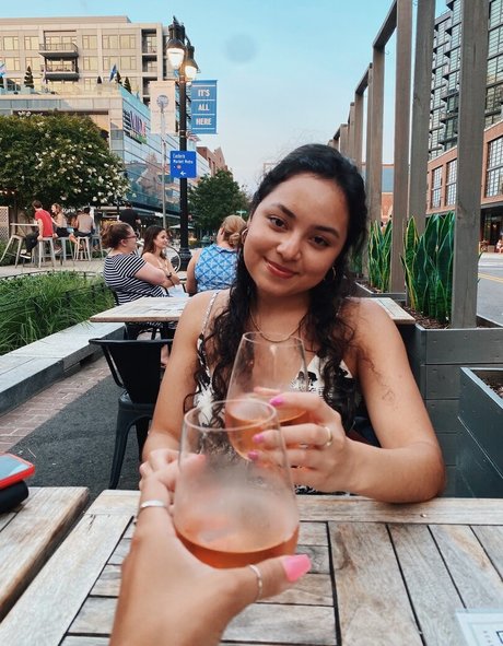 Hannah Malvone Bilder