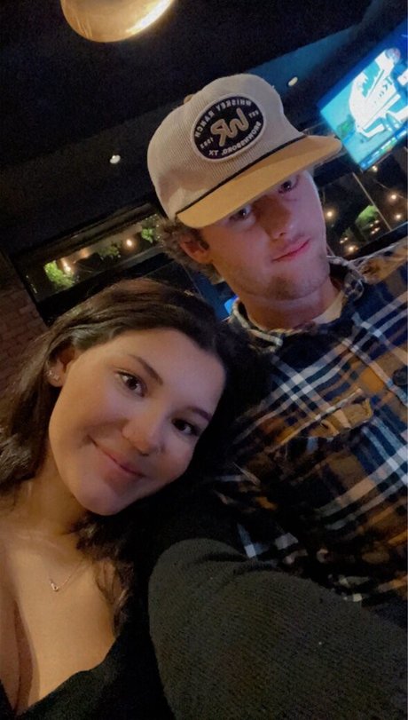 Hannah Malvone nackte pornostar bilder