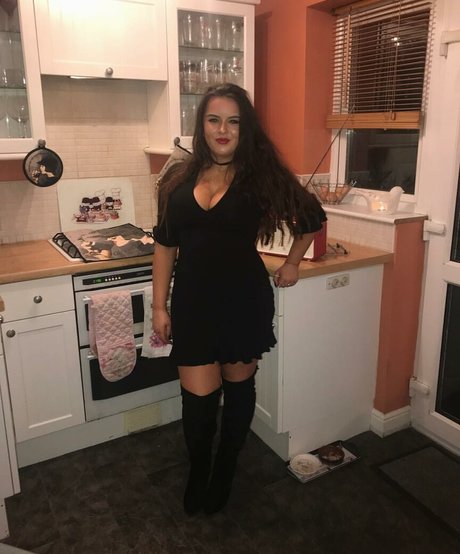 Kirsty Brittain erwachsene nackte bild