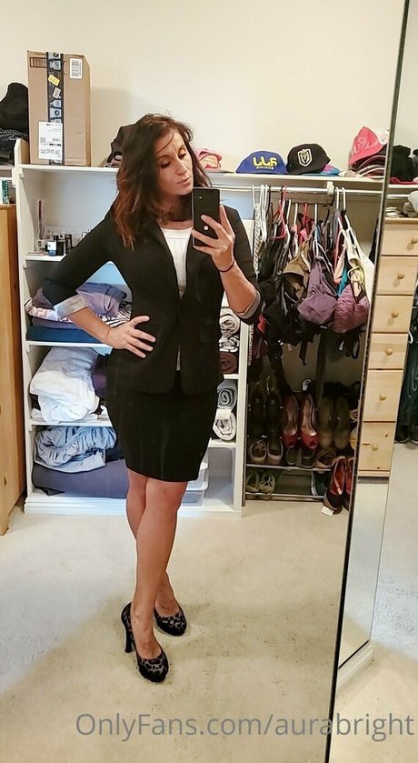 aurabright erwachsene nacktheit bild