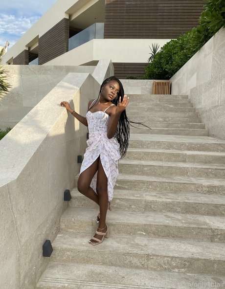 only1blair exklusive nette bild