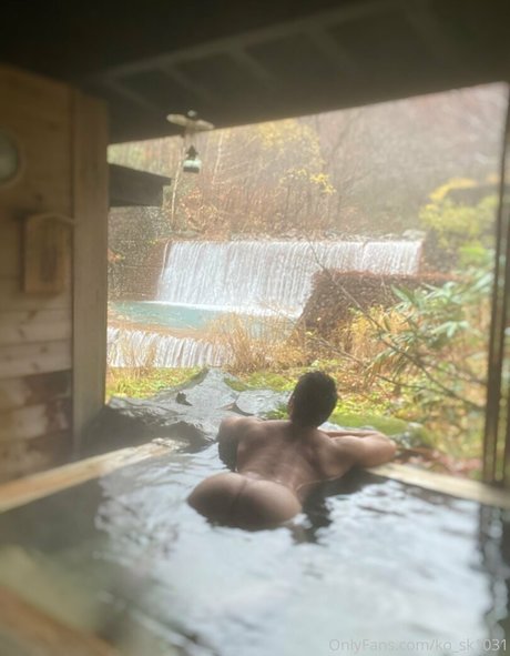 ko sk1031 xxx nackte foto