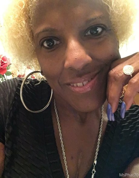 msphat70 exklusive erotische bild