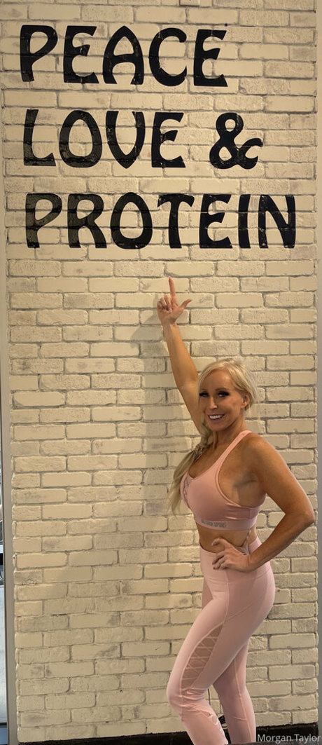 azmorganxoxo top nacktheit bilder