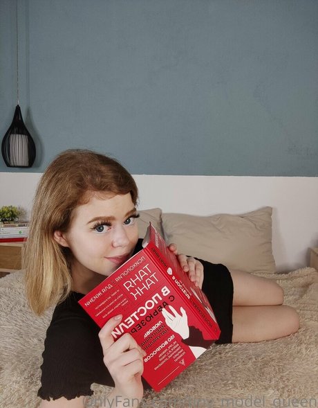 tiny model queen xxx exklusive bilder