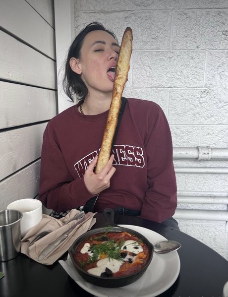 Rivkah porno hübsche galerien