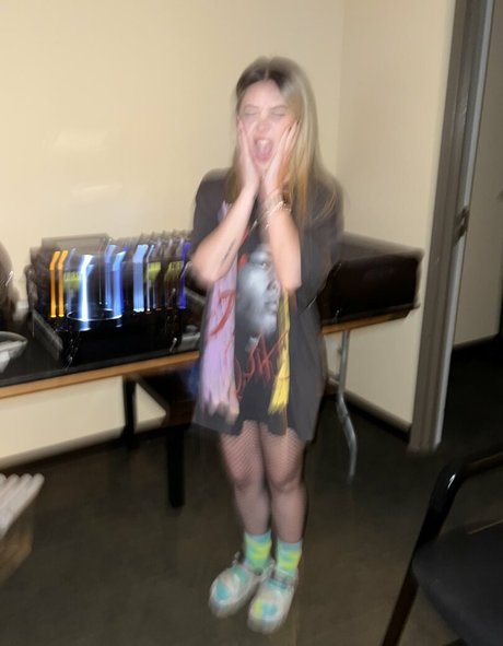 Alison Wonderland pornostar nacktheit fotos