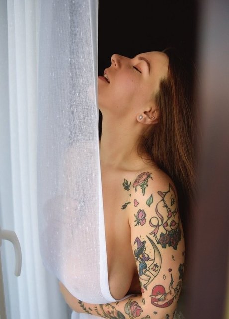 Anna Kochanius hd erotische fotos