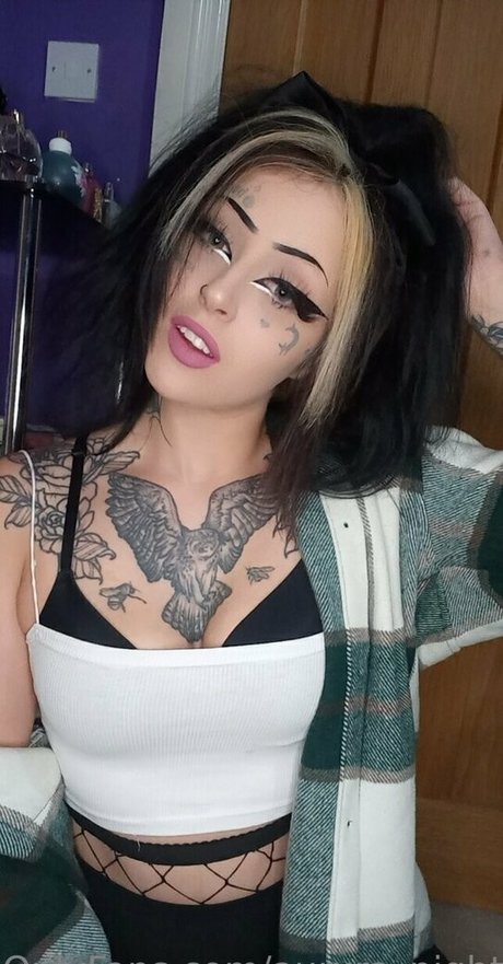 aurxra night kostenlose nackt galerie