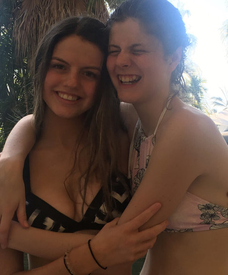 Abbey Jeffrey erwachsene heiße fotos