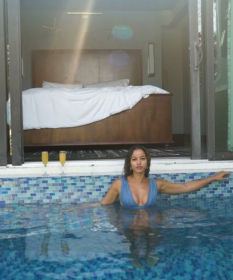 Alisha Wainwright hübsche top foto