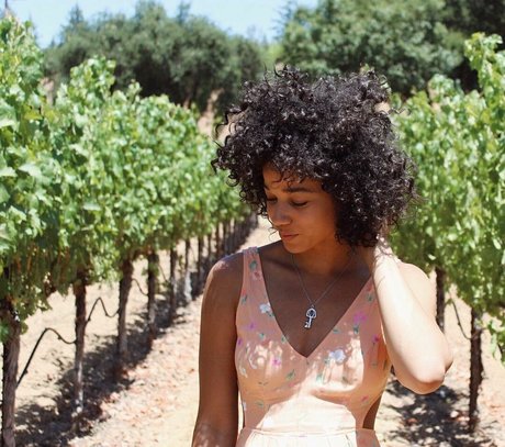 Alisha Wainwright hd kostenlose galerien