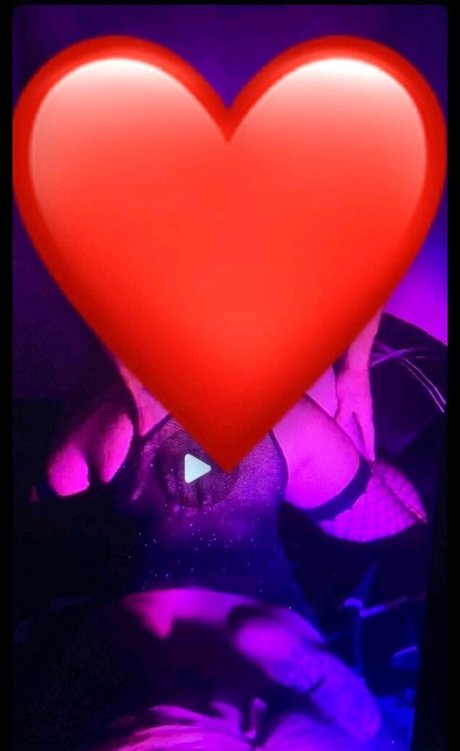 unterwürfige onlyfans nacktheit top galerie