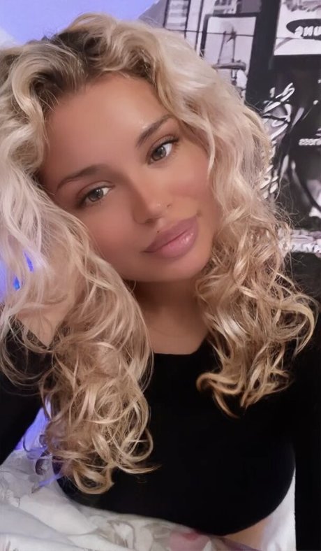 Ana Dilber model nackt galerie