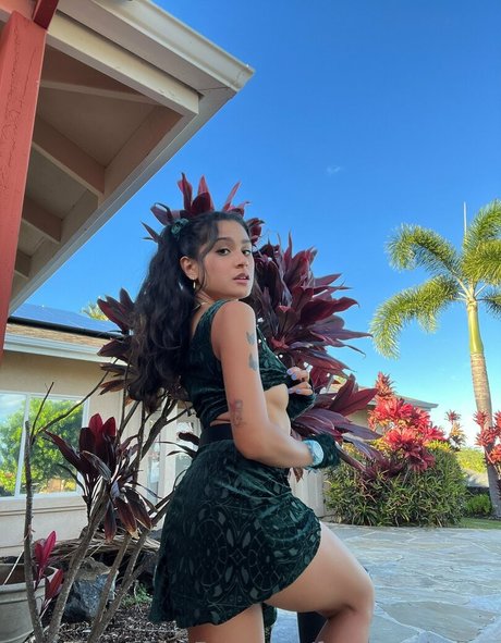 freenattybabyx nacktheit kunst archiv