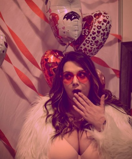 lauho5 model akt fotos