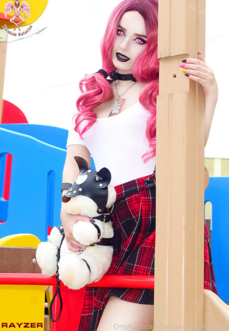 rainbowsatanica free top erwachsene bild