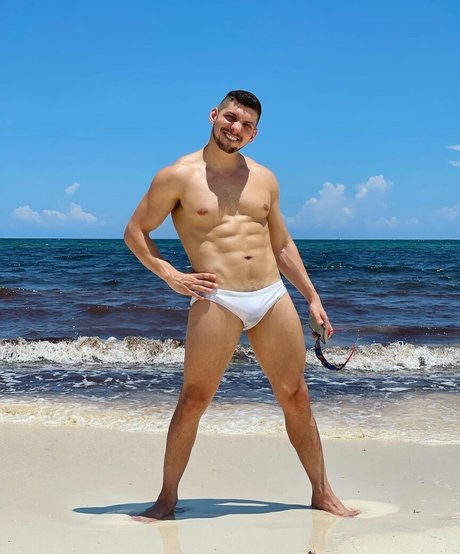 emiliano terra sexy akt bild