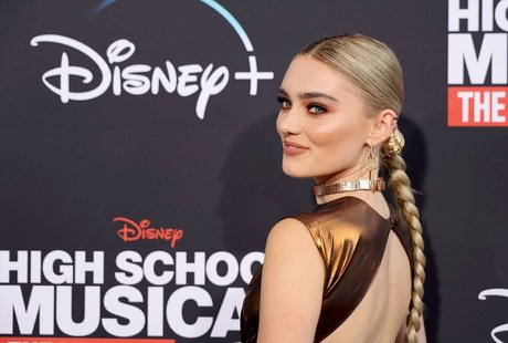 Meg Donnelly Bilder