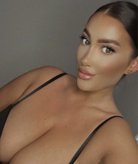 Kirstie V exklusive akt galerie