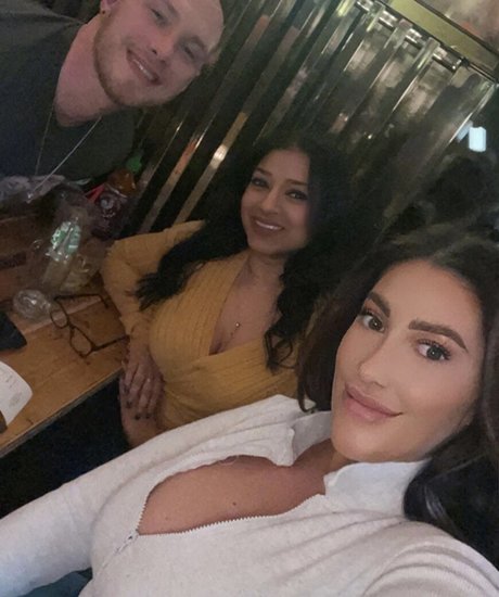 Kirstie V beste erotische fotos