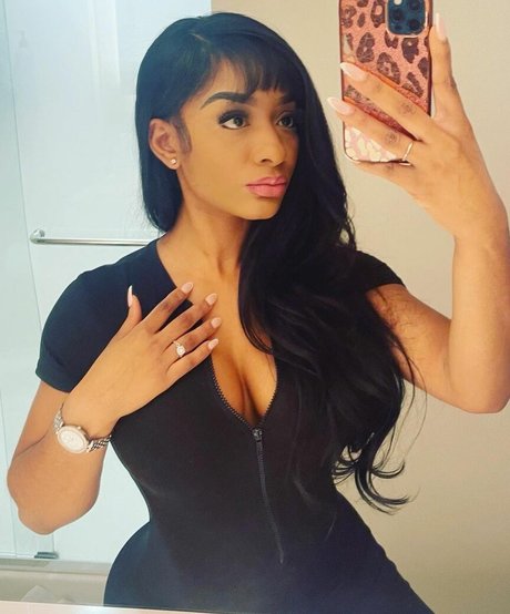 ashaughnfitness xxx nackten foto